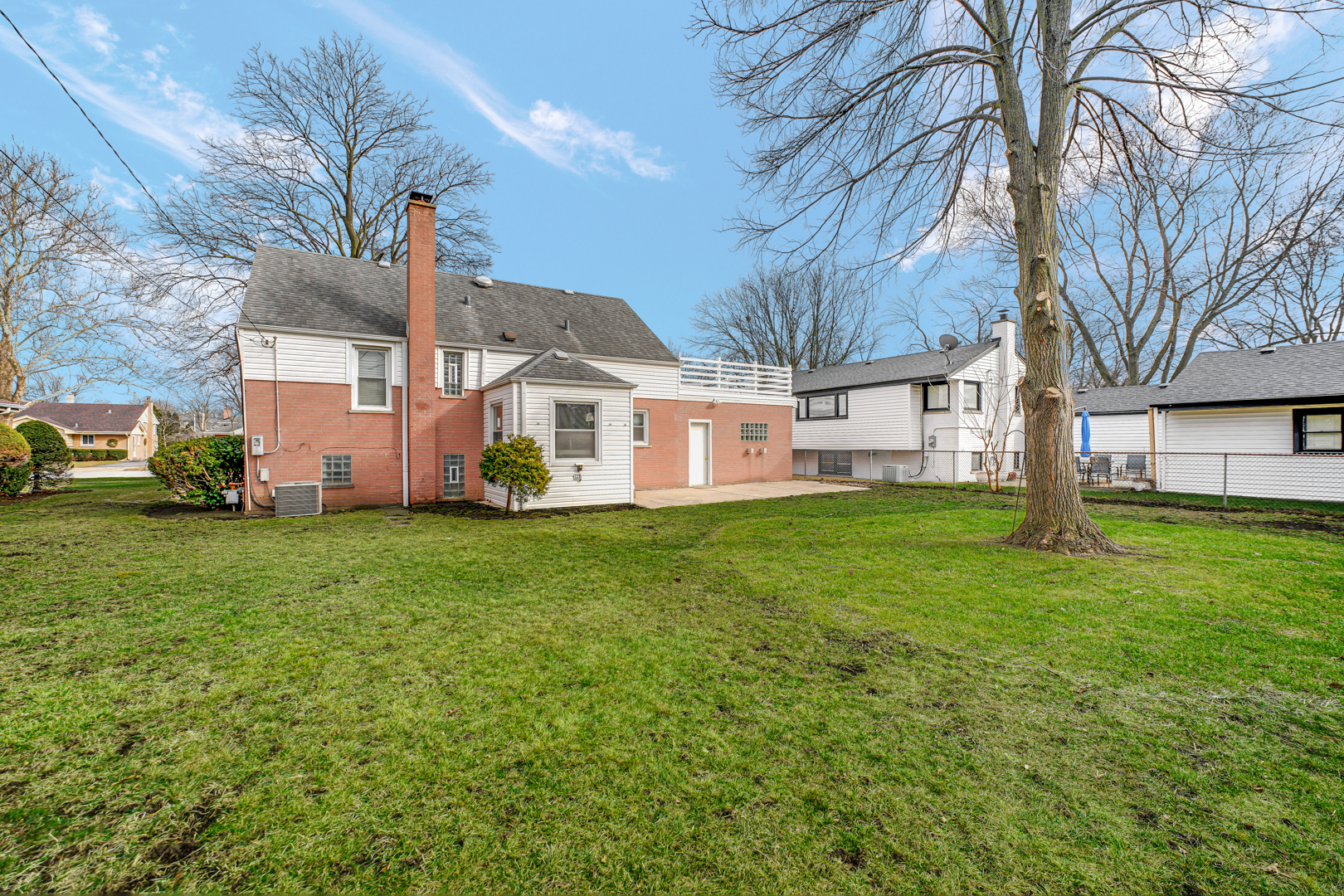 1604 S Greenwood Avenue, Park Ridge, IL 60068