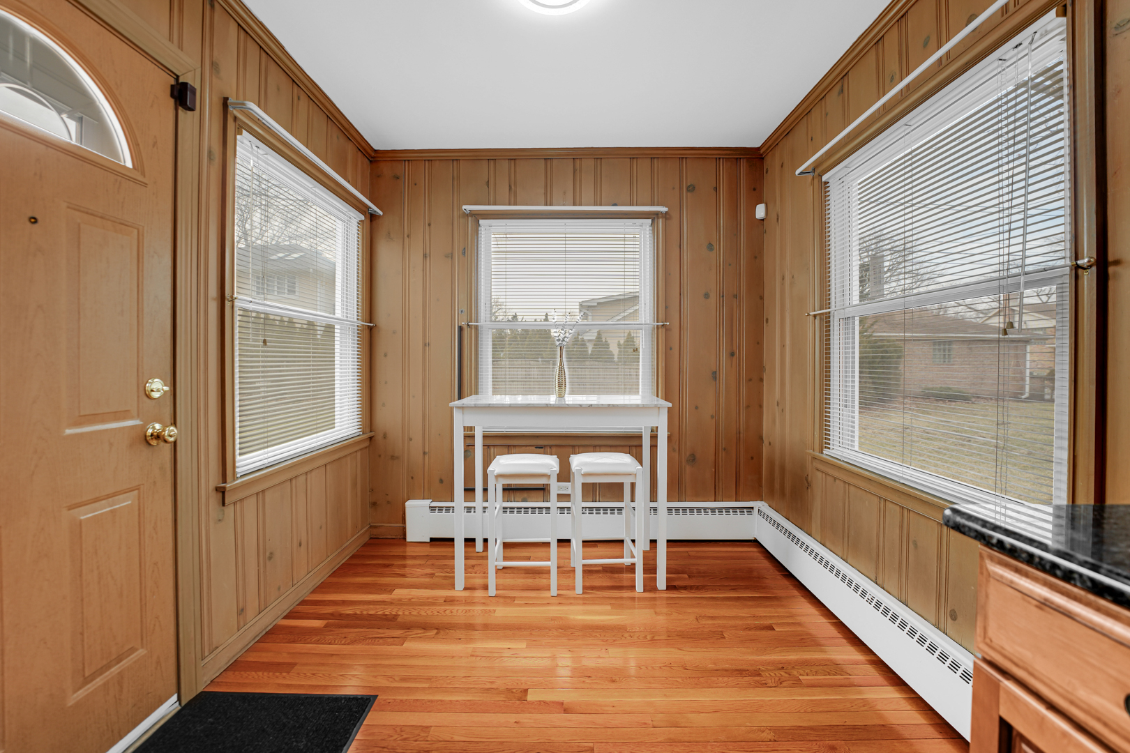 1604 S Greenwood Avenue, Park Ridge, IL 60068