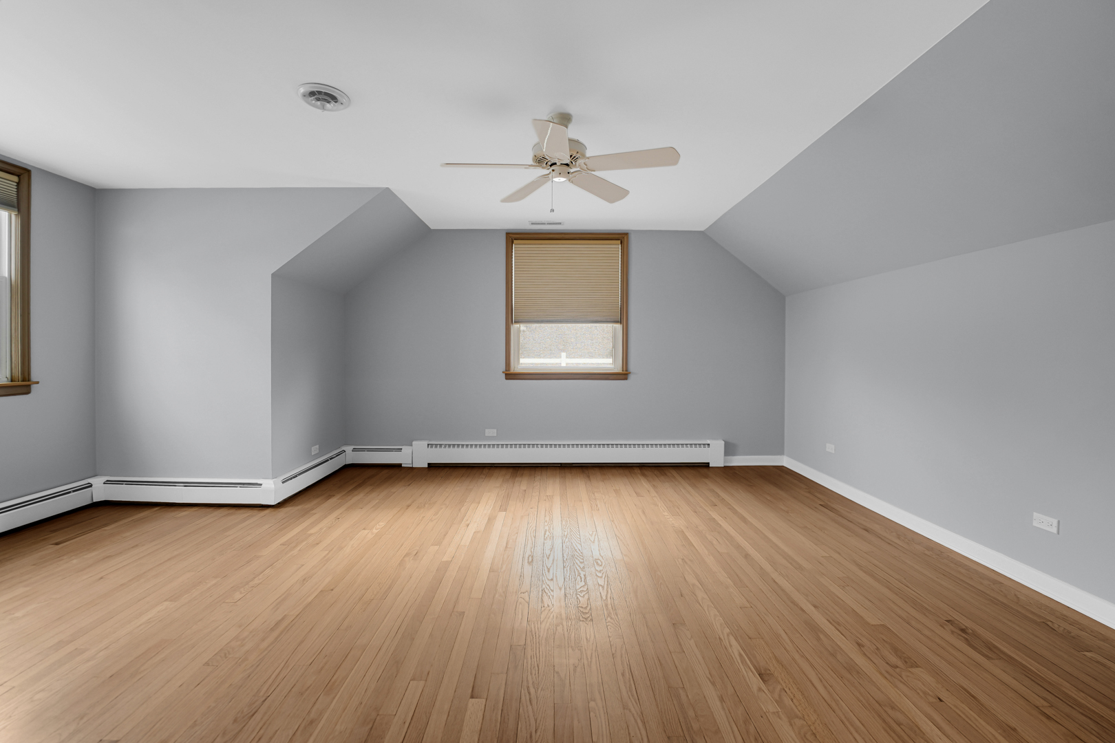 1604 S Greenwood Avenue, Park Ridge, IL 60068