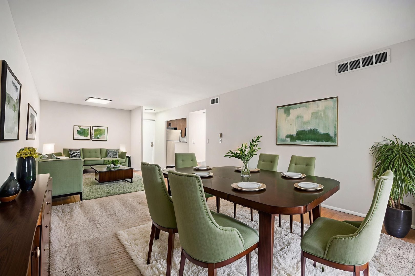 700 Wellington Avenue #207, Elk Grove Village, IL 60007