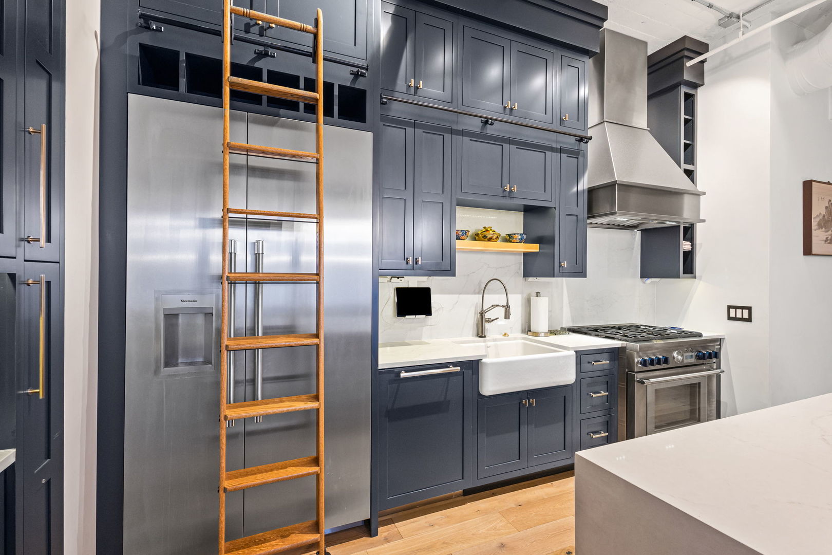 728 W Jackson Boulevard #701, Chicago, IL 60661