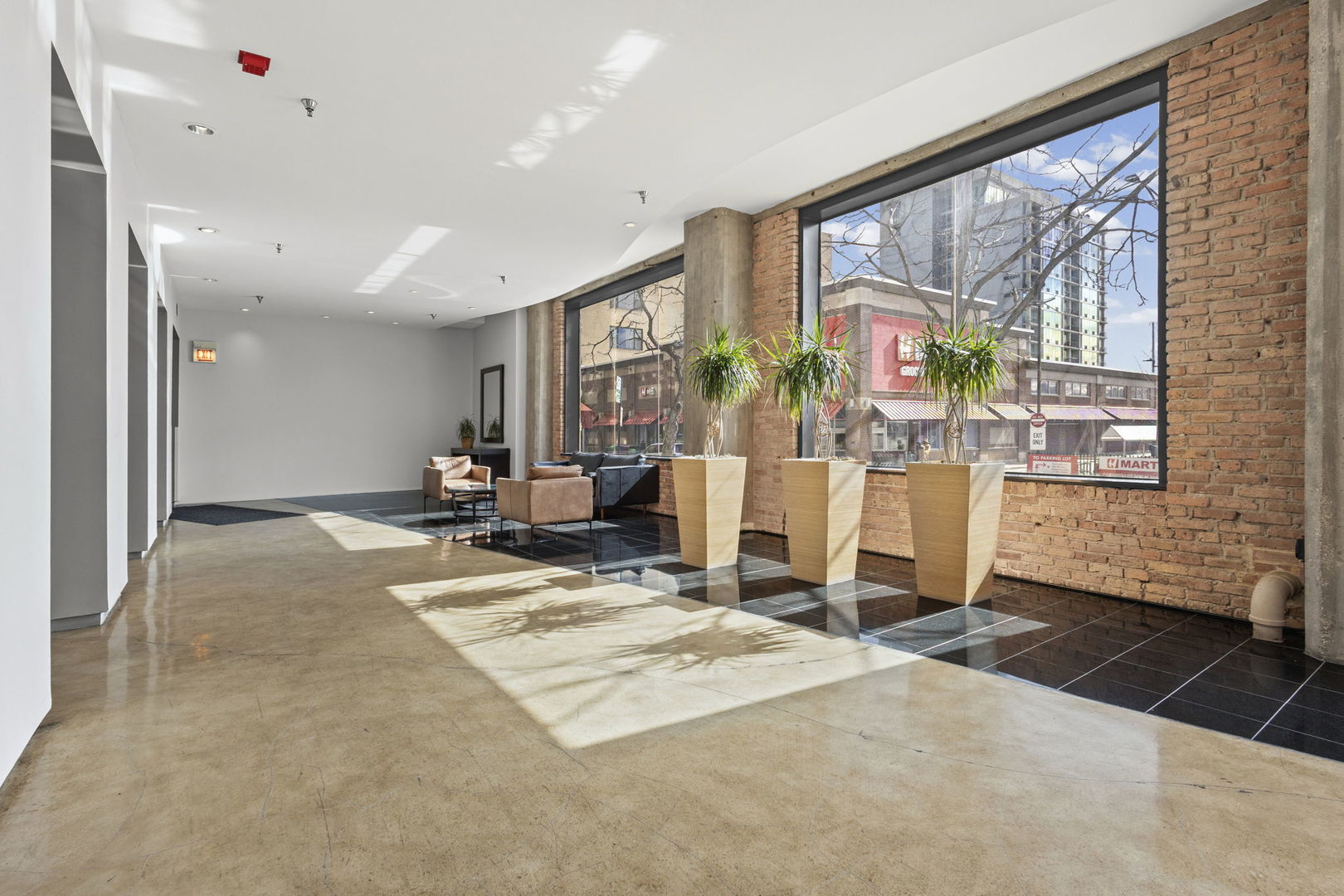 728 W Jackson Boulevard #701, Chicago, IL 60661