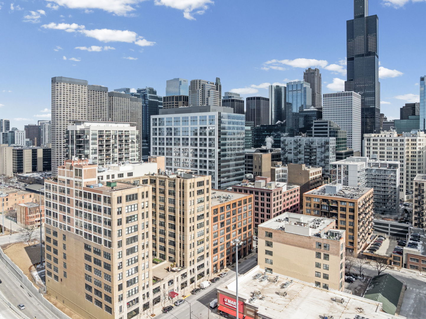 728 W Jackson Boulevard #701, Chicago, IL 60661