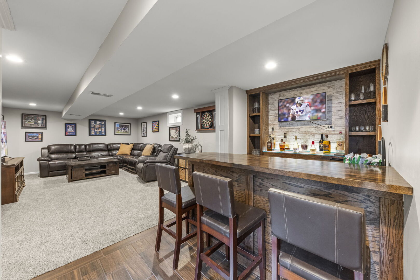 245 N Lombard Avenue, Lombard, IL 60148