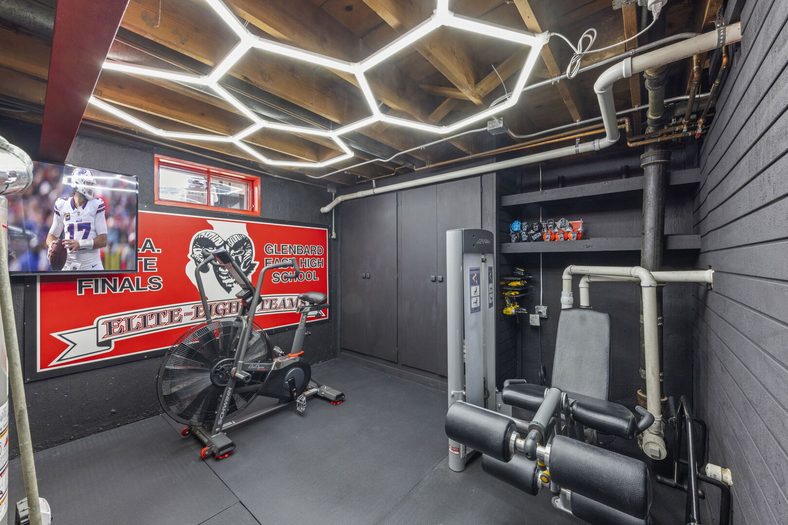 245 N Lombard Avenue, Lombard, IL 60148