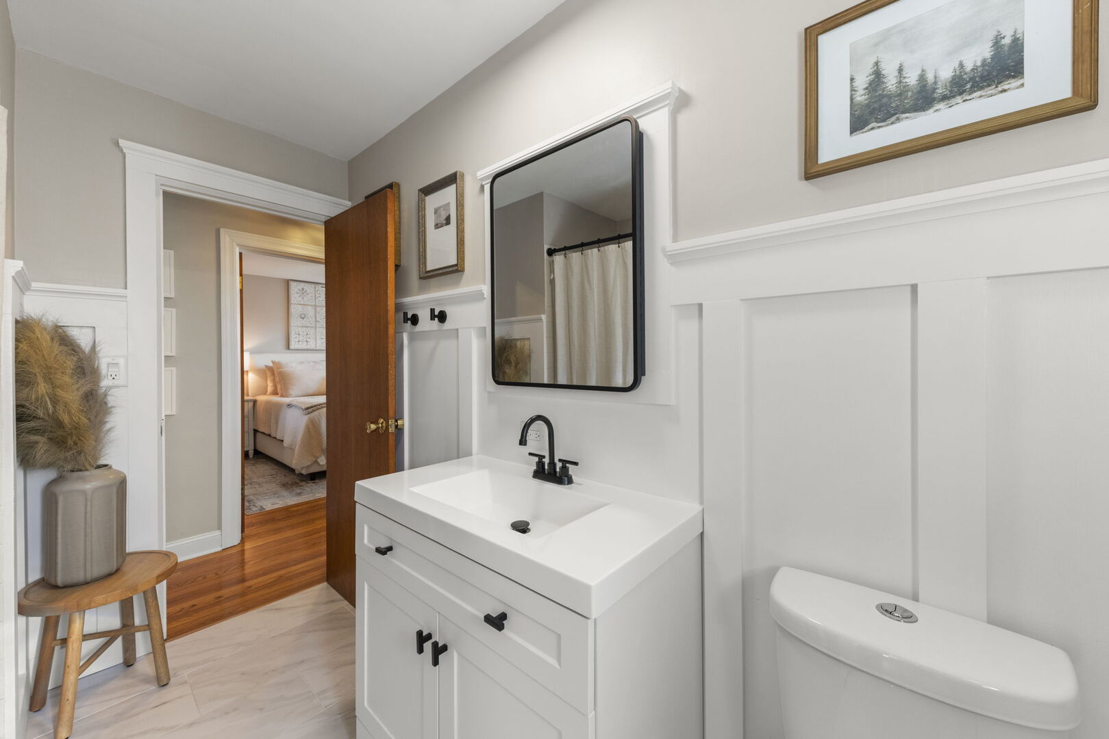 245 N Lombard Avenue, Lombard, IL 60148