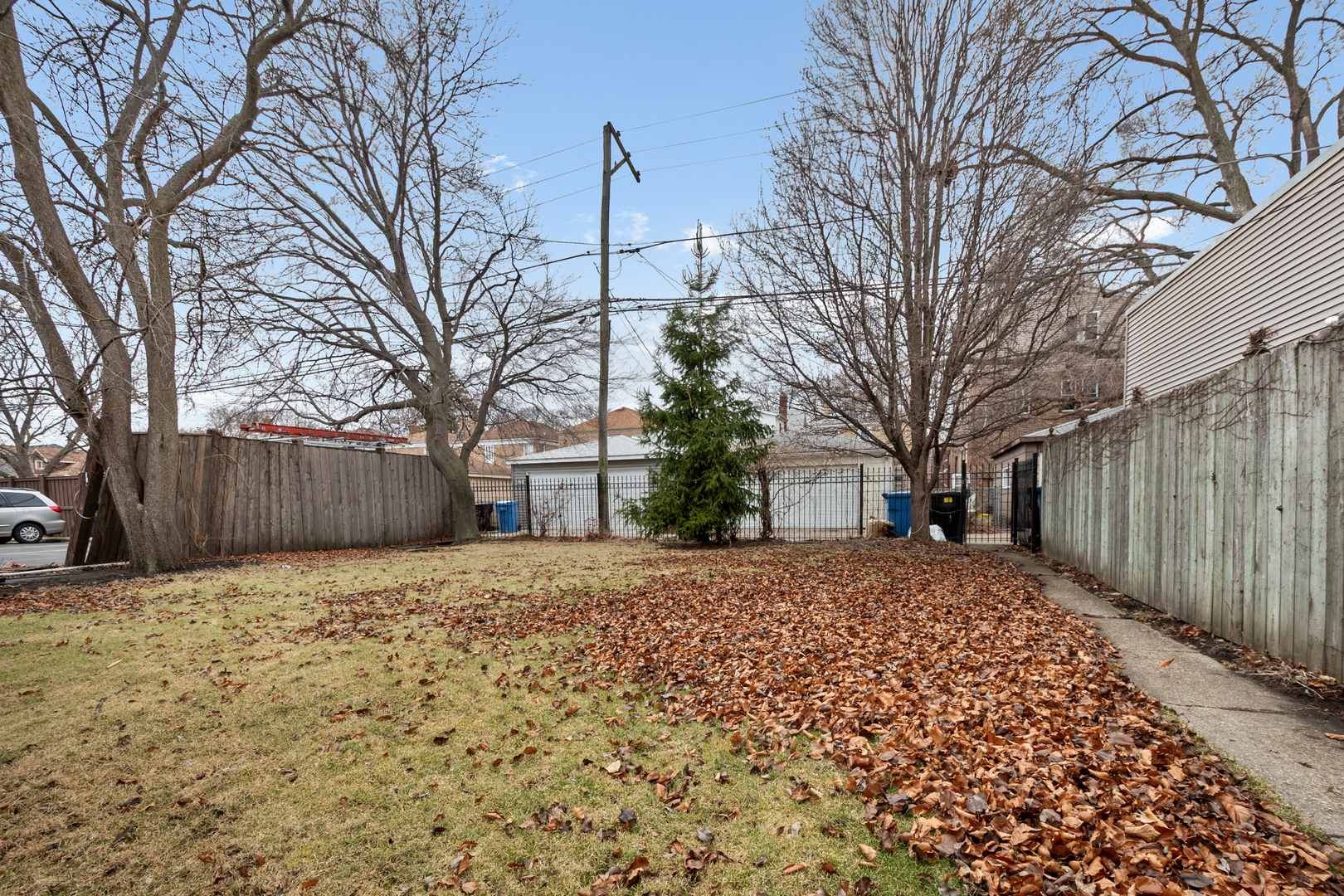 5840 N Kimball Avenue, Chicago, IL 60659