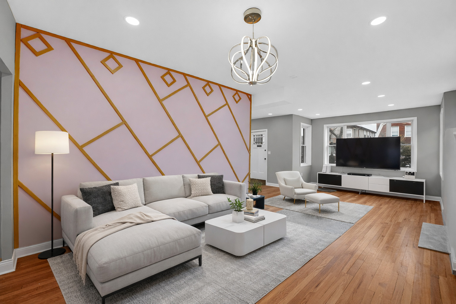 8011 S Dante Avenue, Chicago, IL 60619