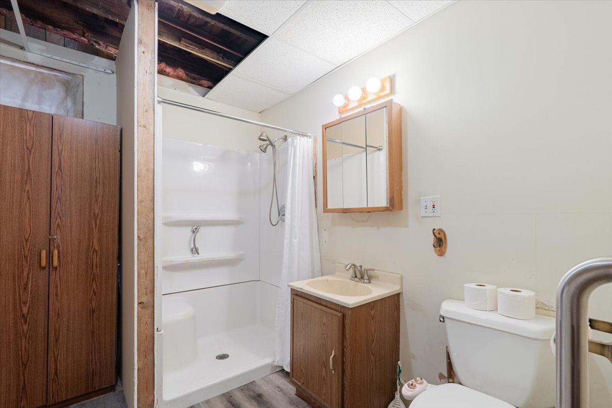 321 E 2nd Street, El Paso, IL 61738