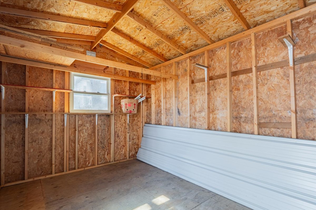 321 E 2nd Street, El Paso, IL 61738