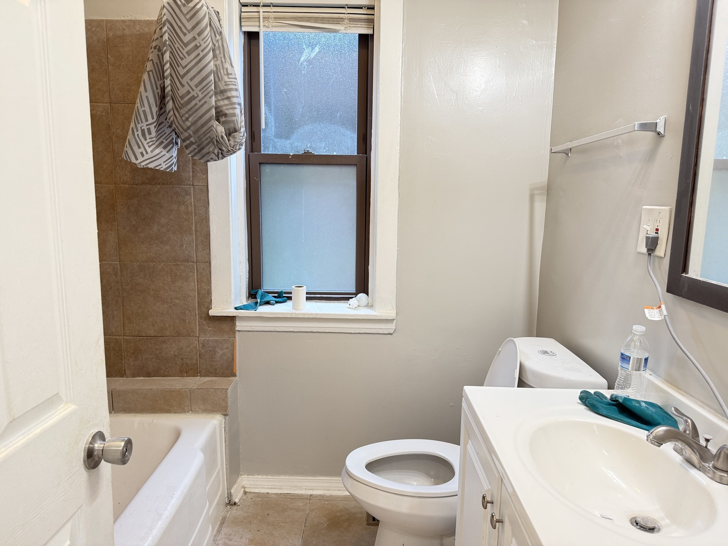 8411 S Elizabeth Street, Chicago, IL 60620