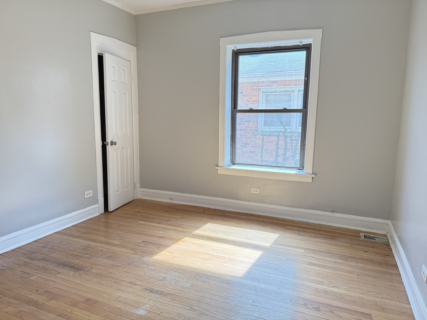 8411 S Elizabeth Street, Chicago, IL 60620