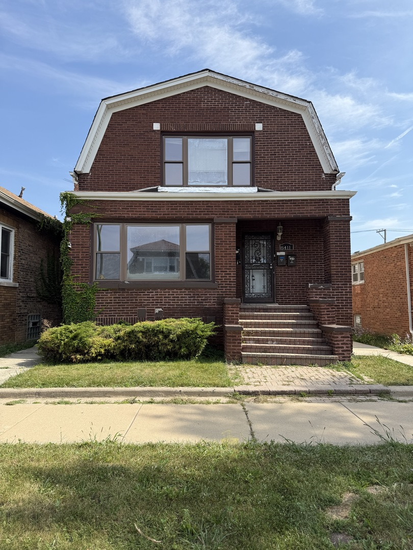 8411 S Elizabeth Street, Chicago, IL 60620