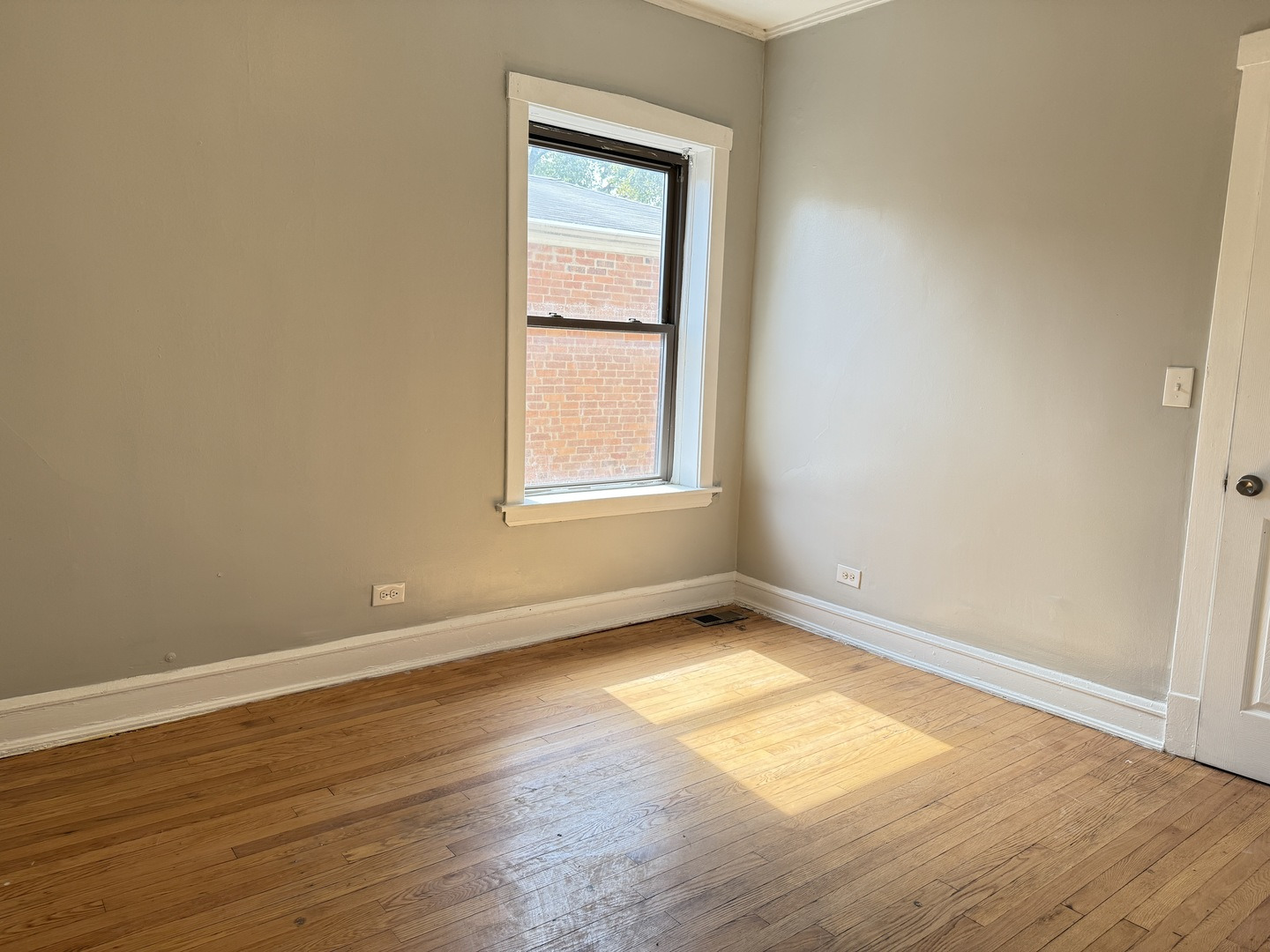 8411 S Elizabeth Street, Chicago, IL 60620