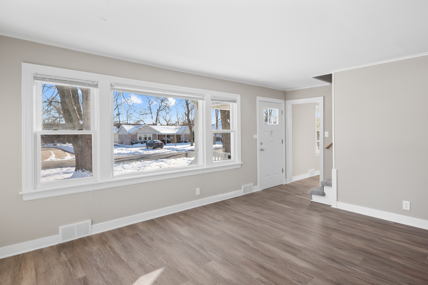 5604 S Madison Avenue, Countryside, IL 60525