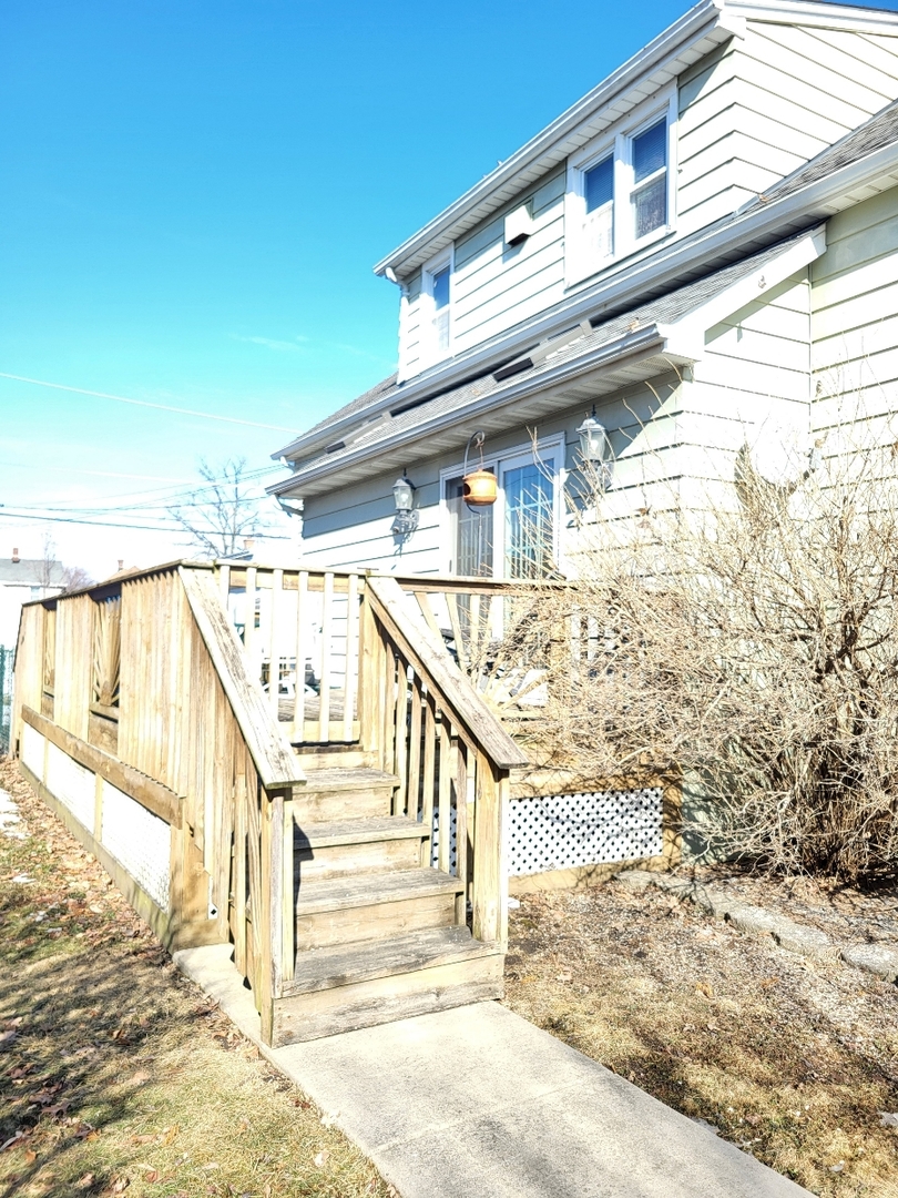 7710 W 66th Street, Bedford Park, IL 60501