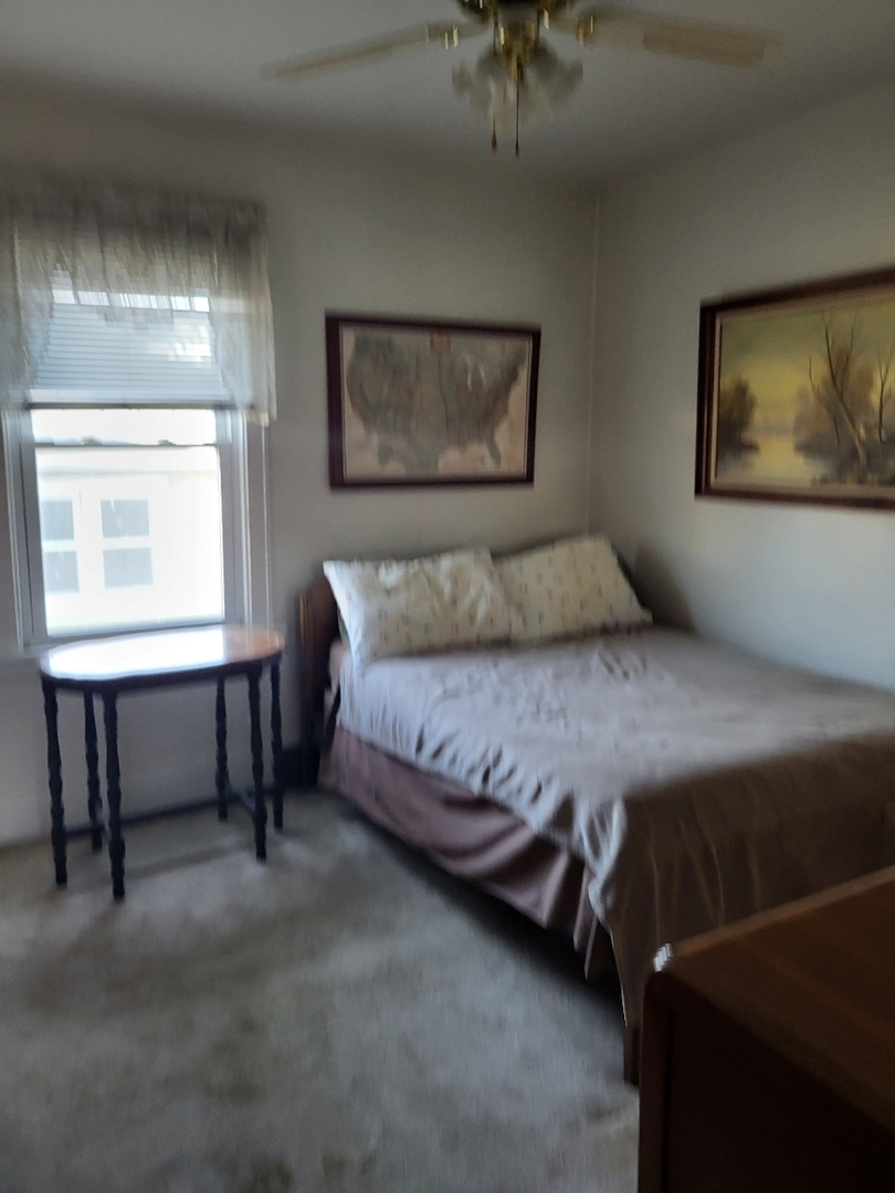 7710 W 66th Street, Bedford Park, IL 60501