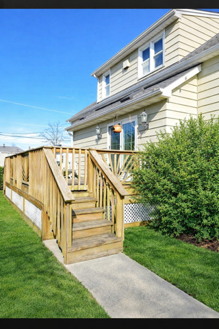 7710 W 66th Street, Bedford Park, IL 60501