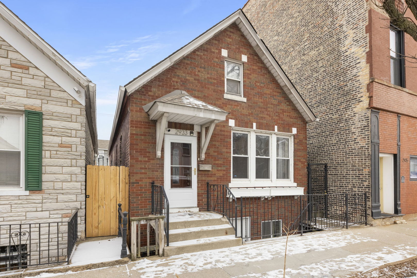 2933 S Throop Street, Chicago, IL 60608