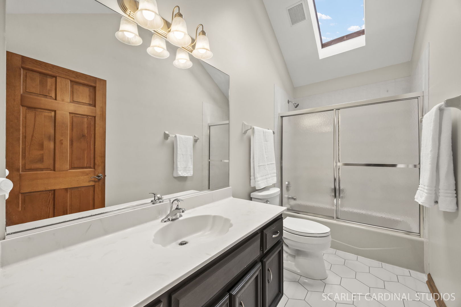 1028 Whitewater Lane, Naperville, IL 60540