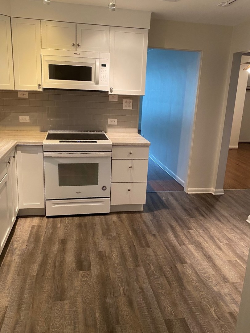 1821 Grove Avenue, Berwyn, IL 60402