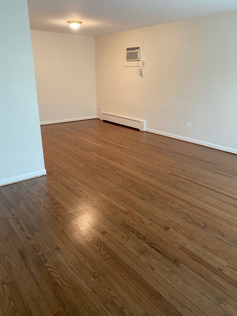 1821 Grove Avenue, Berwyn, IL 60402