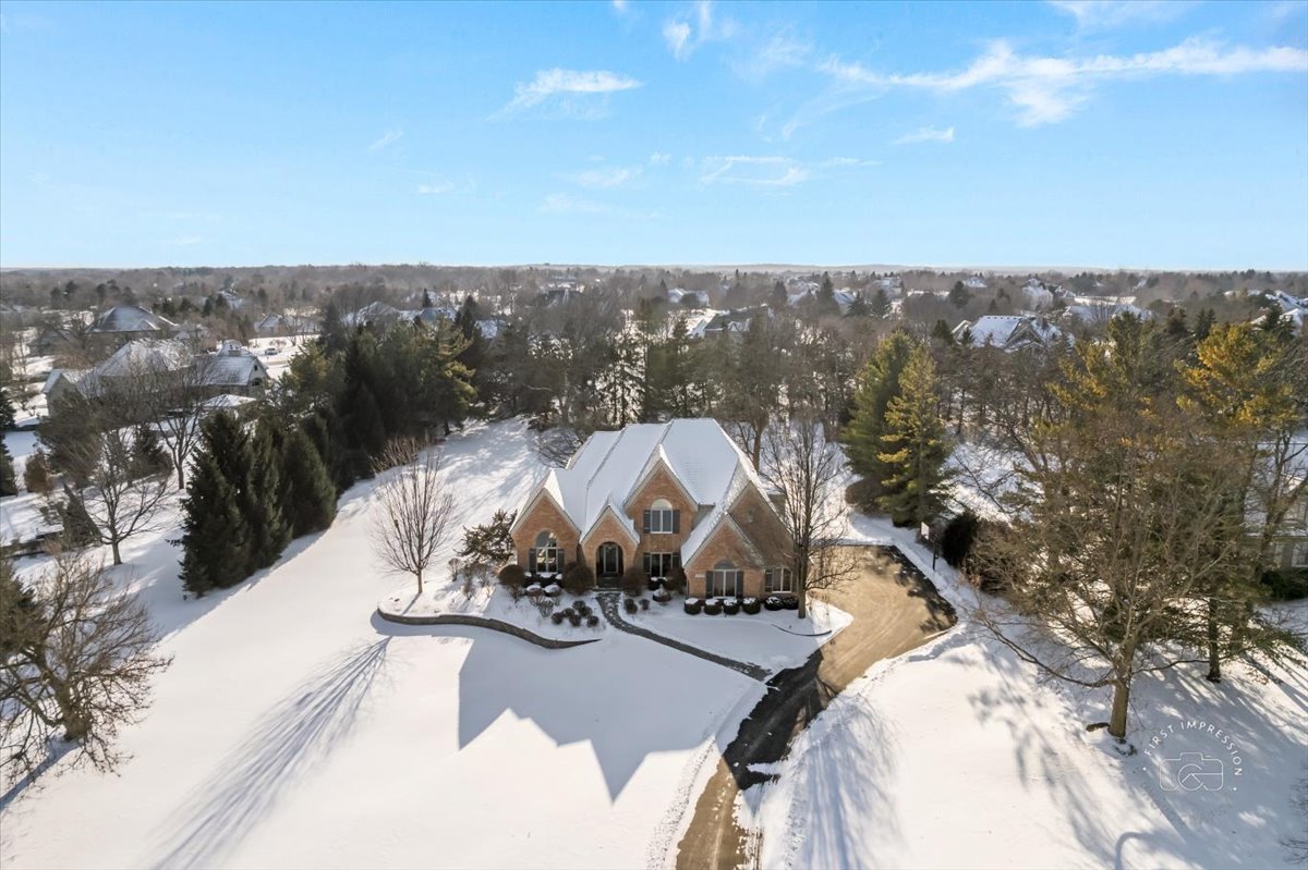 7N224 Whispering Trail, St. Charles, IL 60175