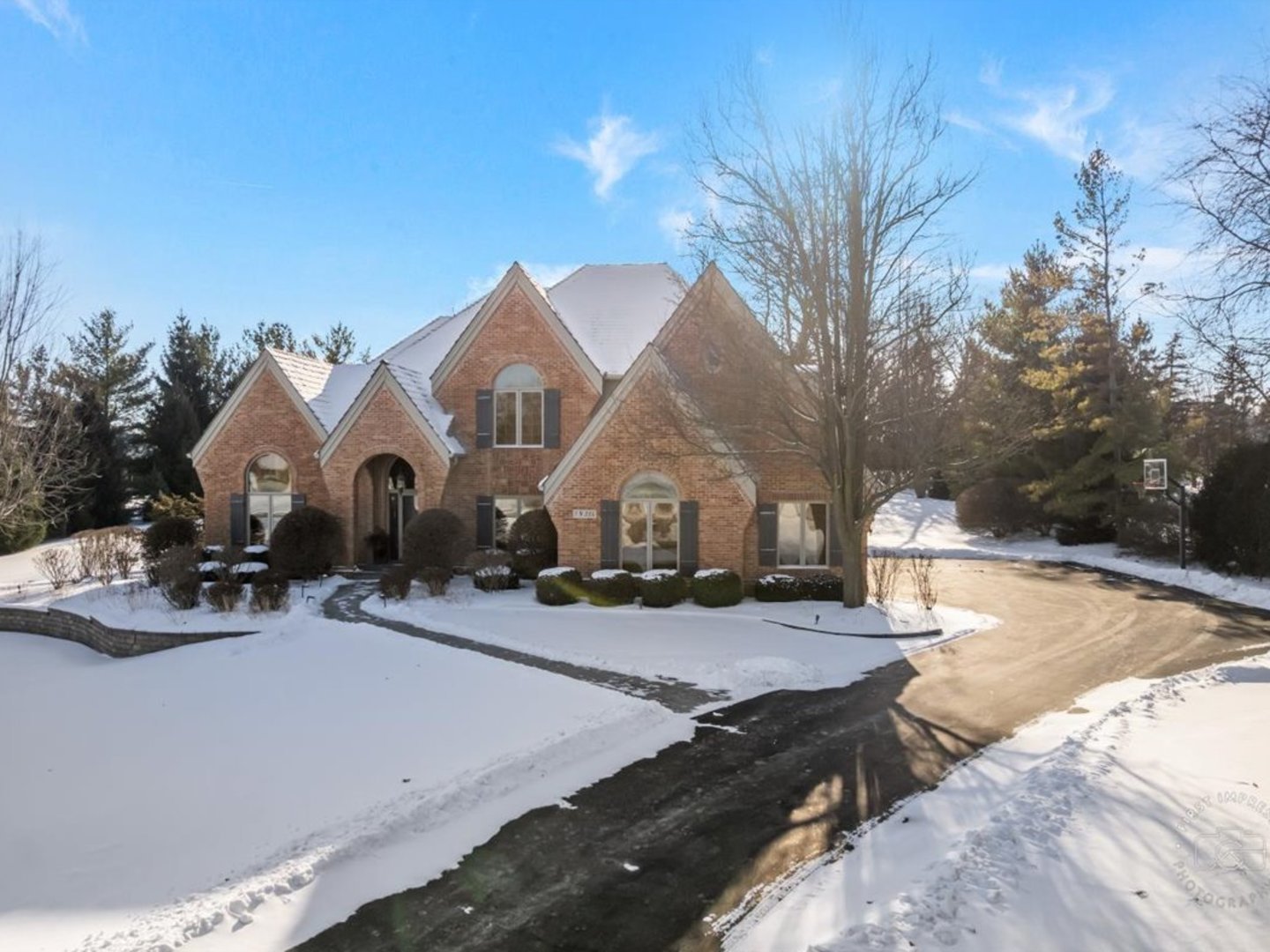 7N224 Whispering Trail, St. Charles, IL 60175