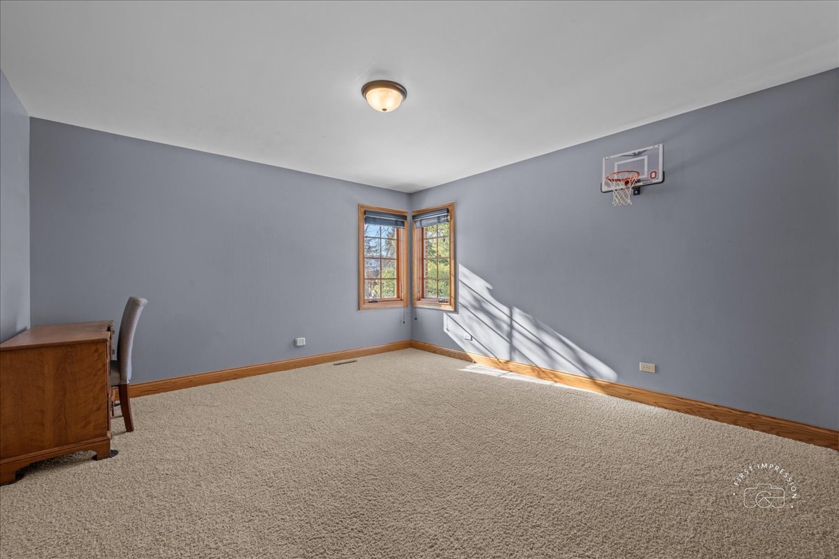 7N224 Whispering Trail, St. Charles, IL 60175