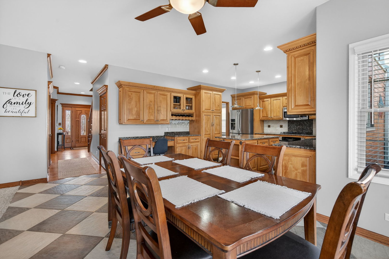 714 Joanne Drive, Minooka, IL 60447