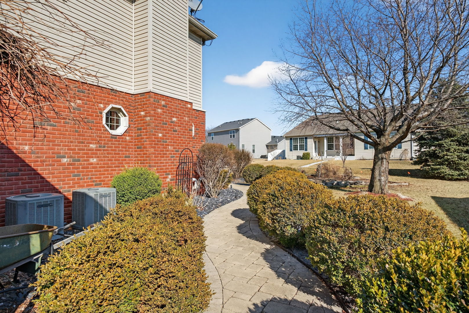 714 Joanne Drive, Minooka, IL 60447