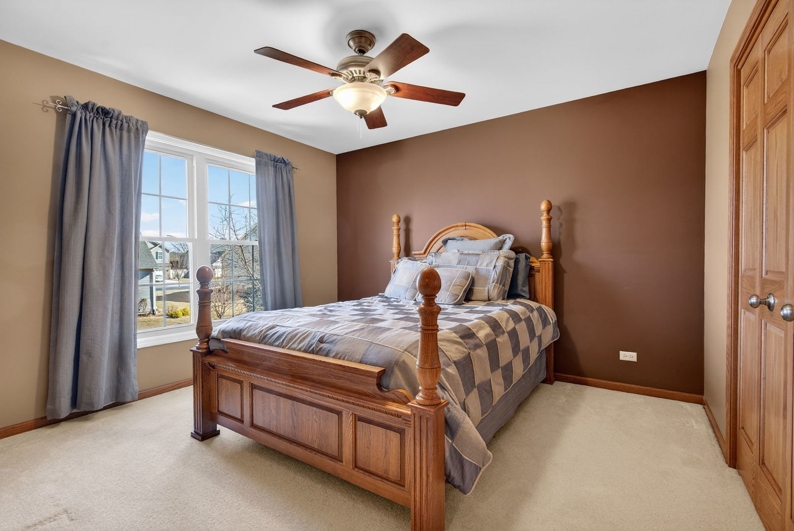 714 Joanne Drive, Minooka, IL 60447