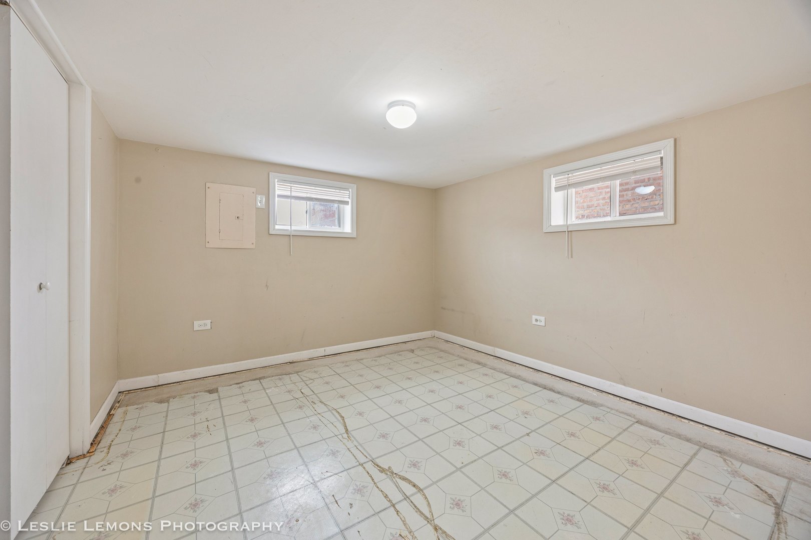 5431 S Natoma Avenue, Chicago, IL 60638