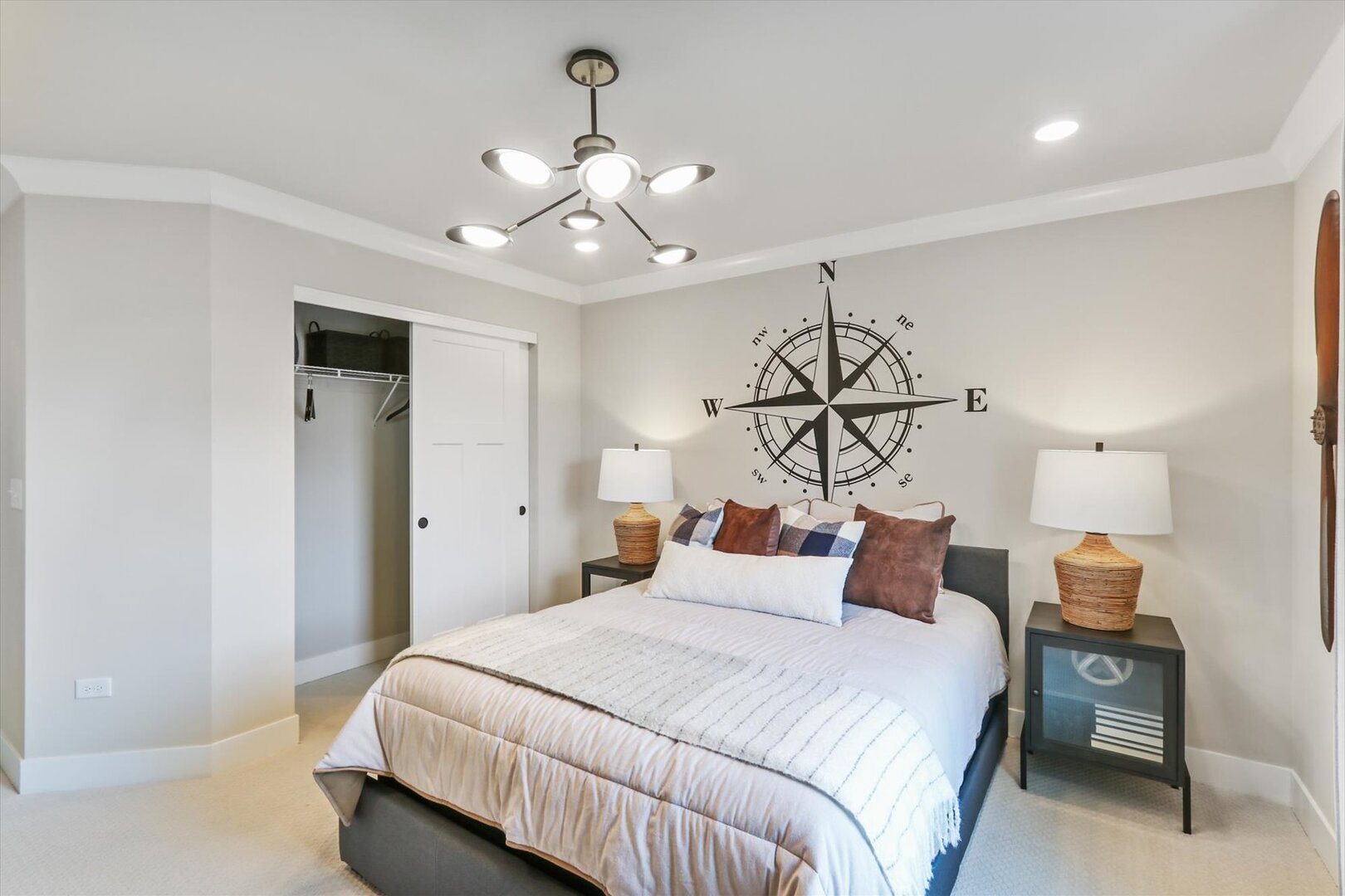 10783 Chadsey Road, Huntley, IL 60142