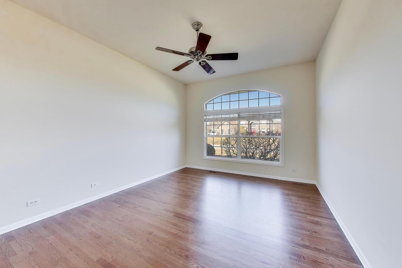 15N866 Meadow Court, Hampshire, IL 60140