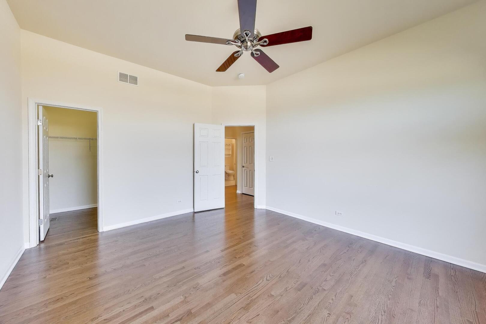 15N866 Meadow Court, Hampshire, IL 60140