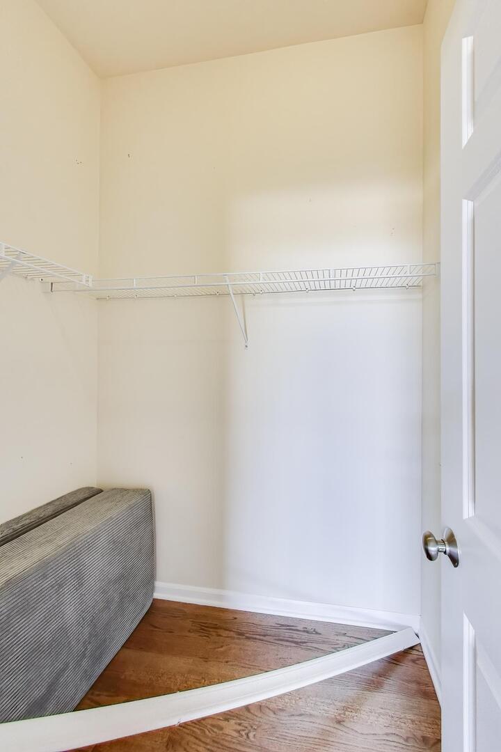 15N866 Meadow Court, Hampshire, IL 60140