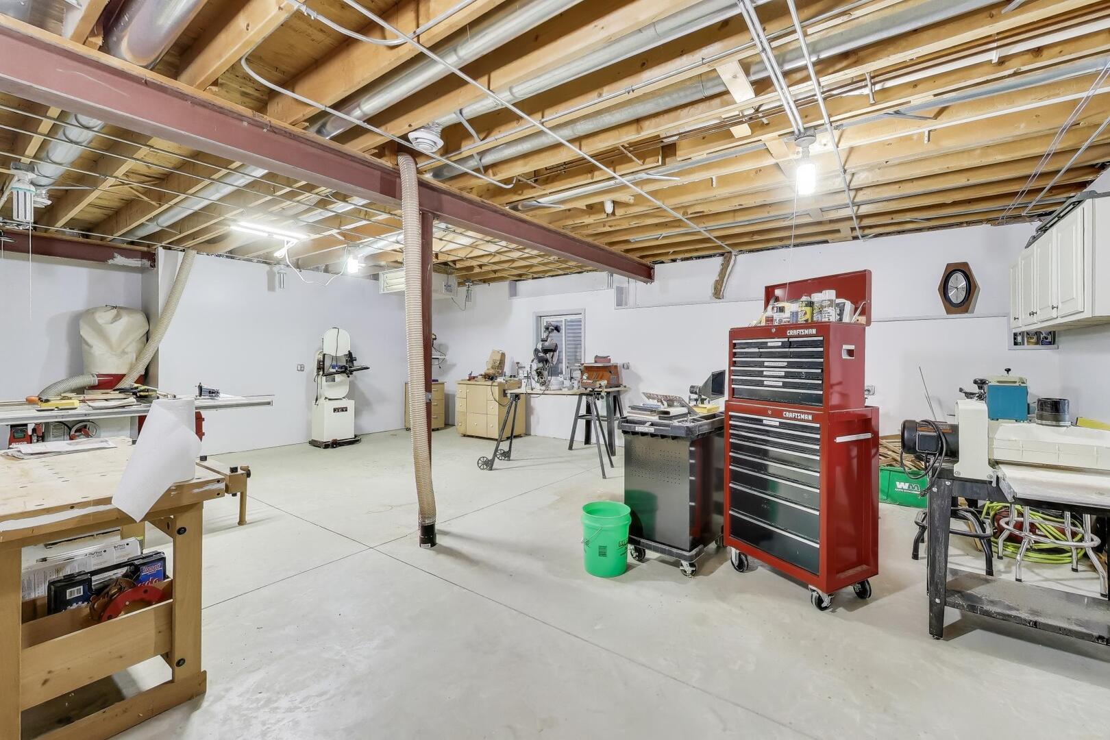 15N866 Meadow Court, Hampshire, IL 60140