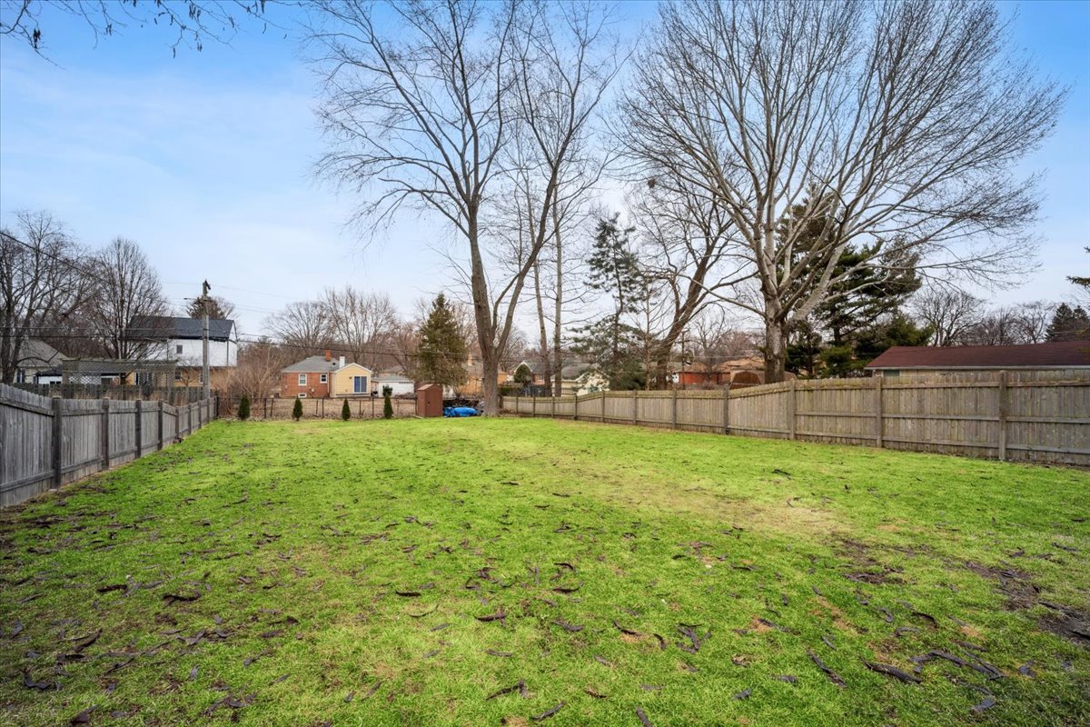 29 N Linden Avenue, Palatine, IL 60074