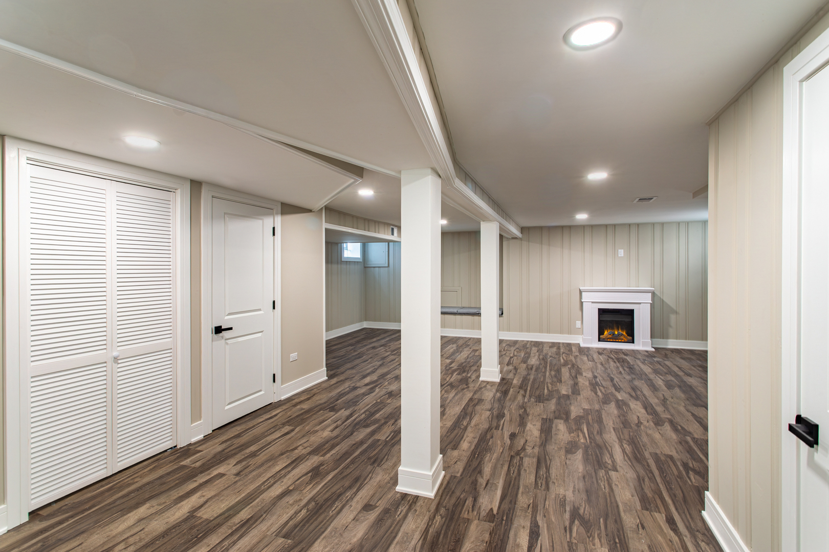 311 Buckthorn Lane, Hillside, IL 60162