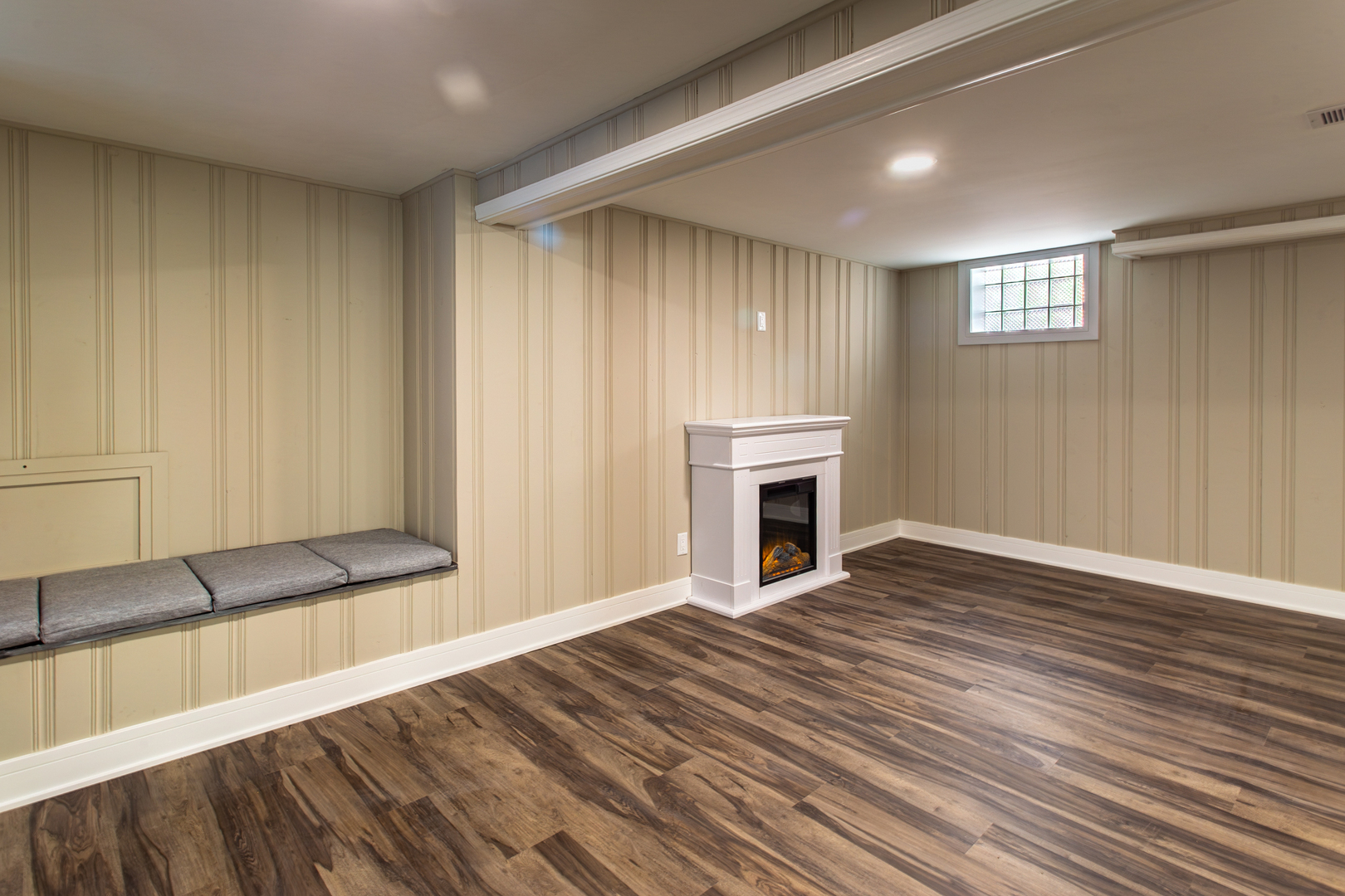 311 Buckthorn Lane, Hillside, IL 60162