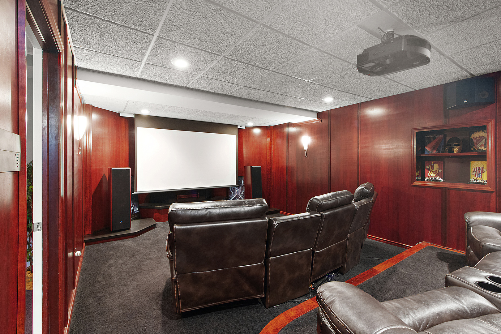 7832 Joliet Drive, Tinley Park, IL 60477