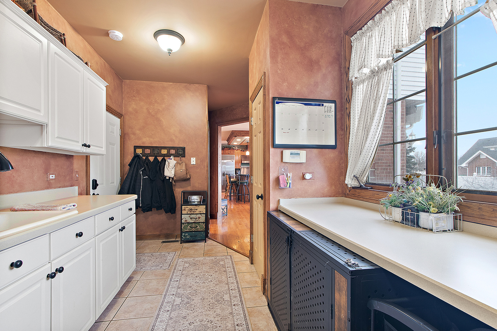 7832 Joliet Drive, Tinley Park, IL 60477