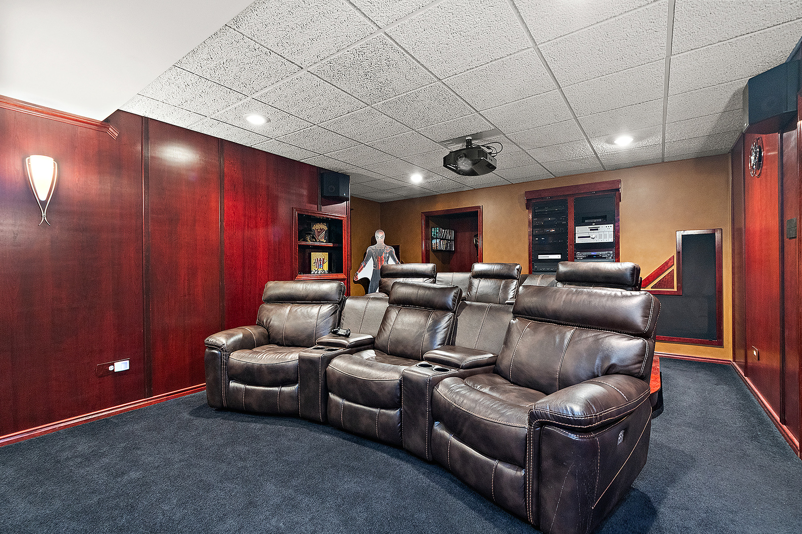 7832 Joliet Drive, Tinley Park, IL 60477