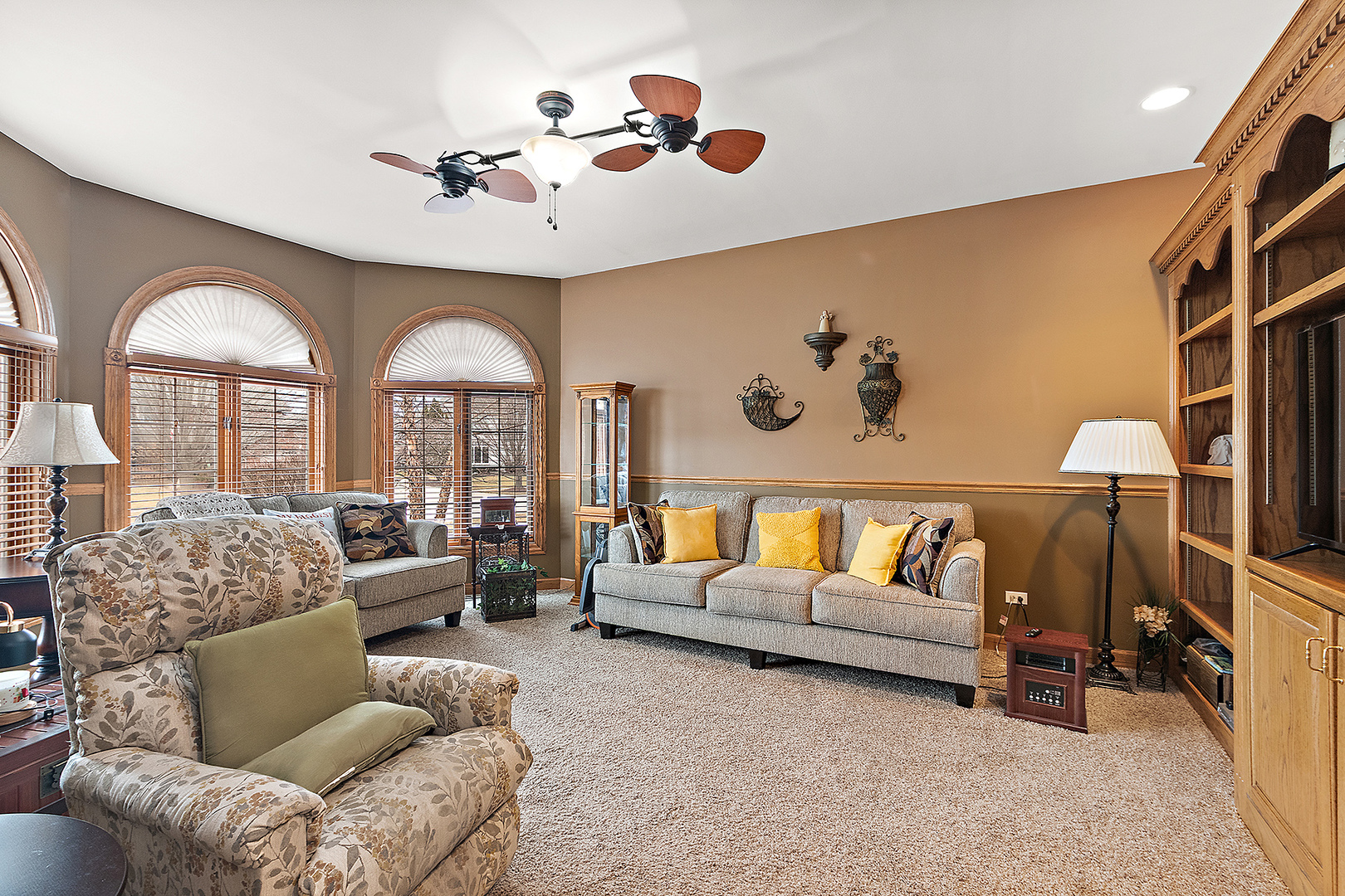 7832 Joliet Drive, Tinley Park, IL 60477