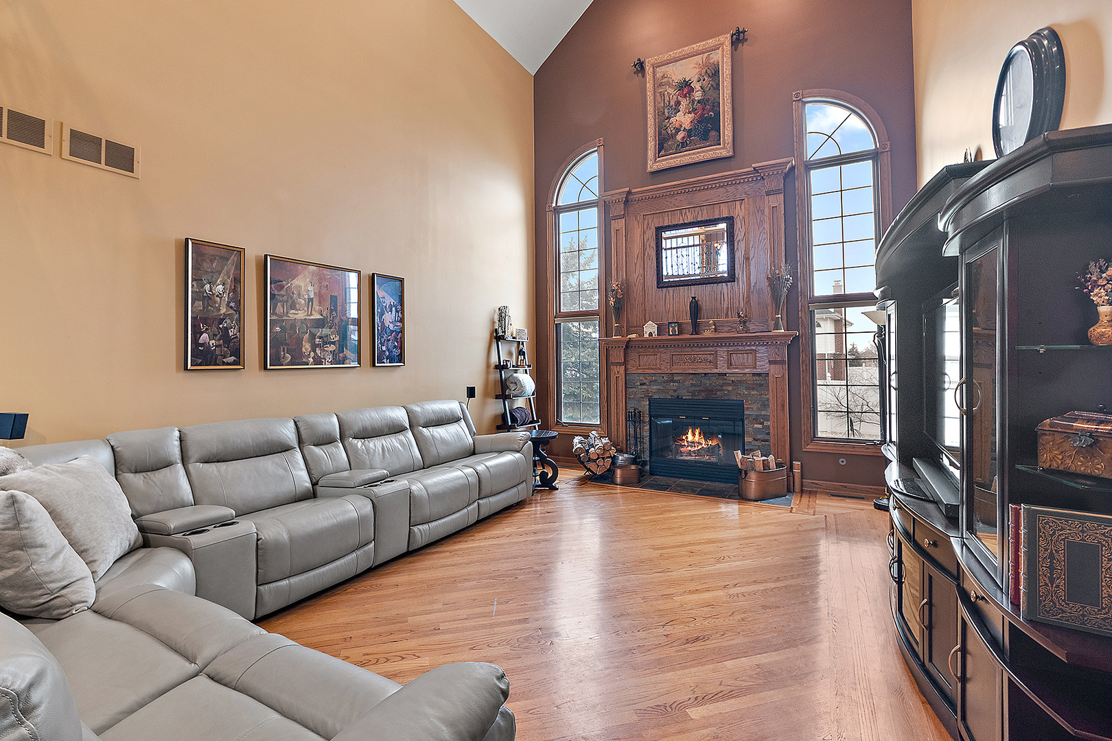 7832 Joliet Drive, Tinley Park, IL 60477