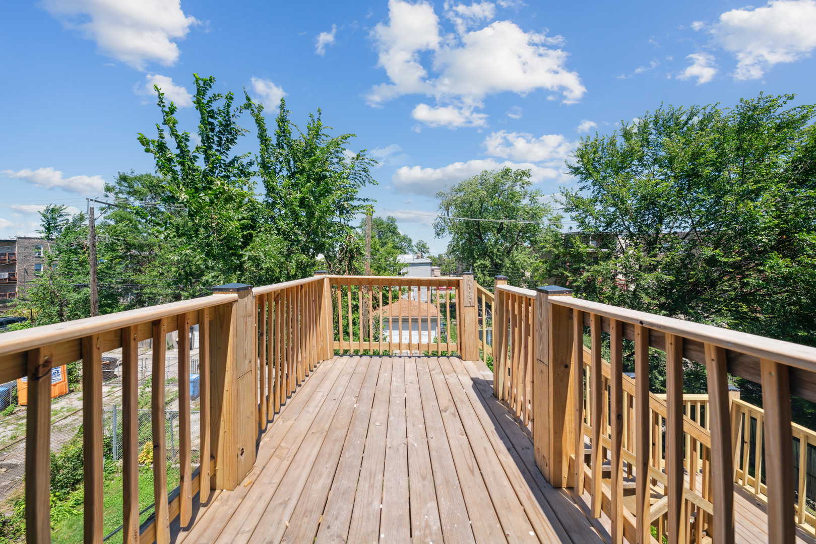 3322 W Congress Parkway, Chicago, IL 60624