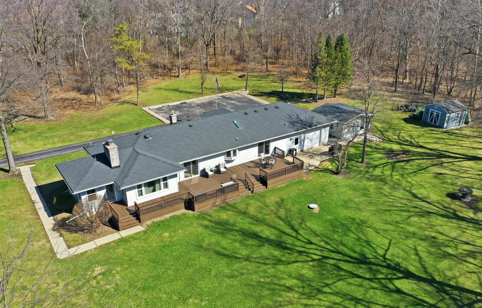 2 Rohe Lane, Crete, IL 60417