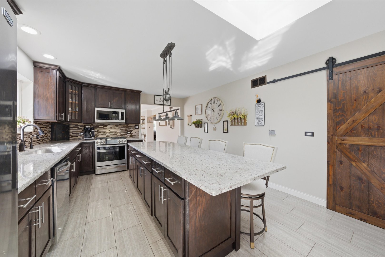 2 Rohe Lane, Crete, IL 60417