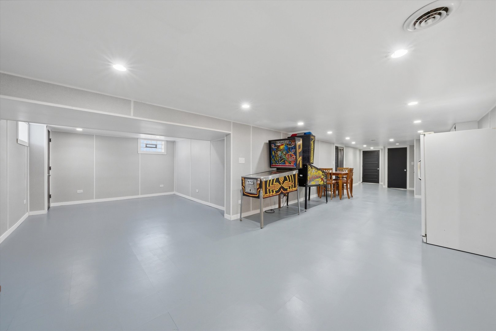 2 Rohe Lane, Crete, IL 60417